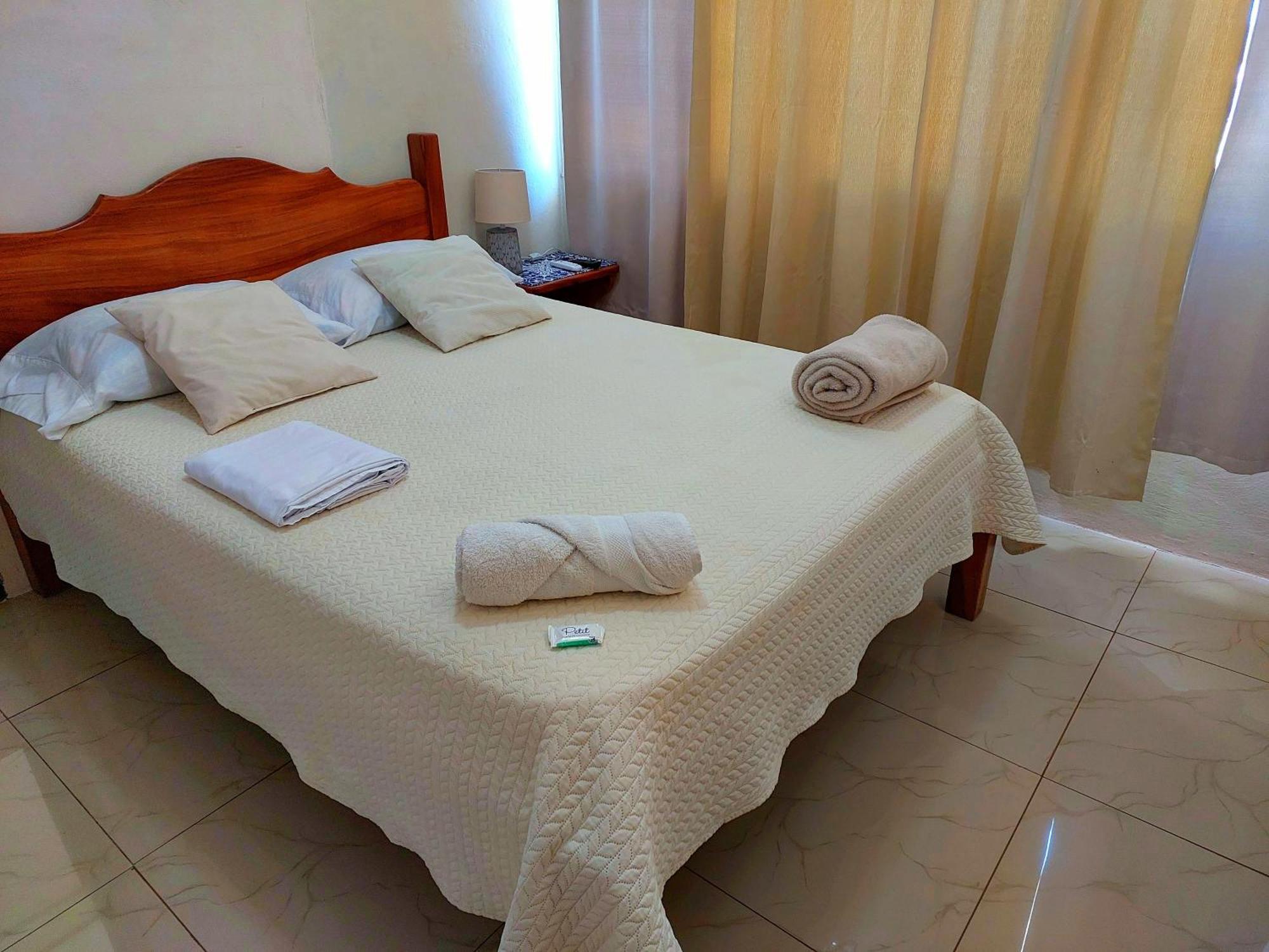 Casa Equipada En El Centro De Puntarenas Villa Bagian luar foto