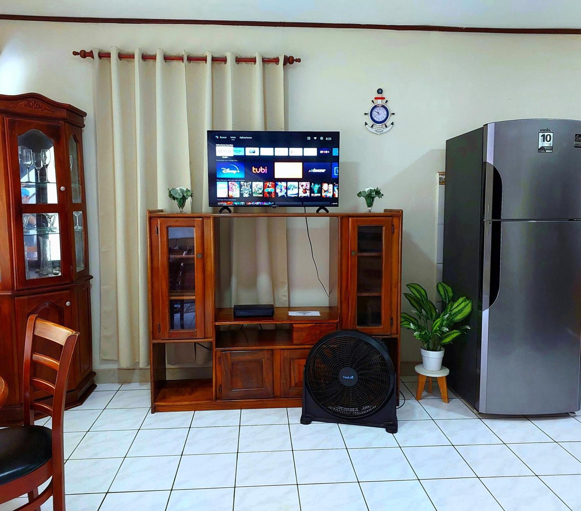 Casa Equipada En El Centro De Puntarenas Villa Bagian luar foto