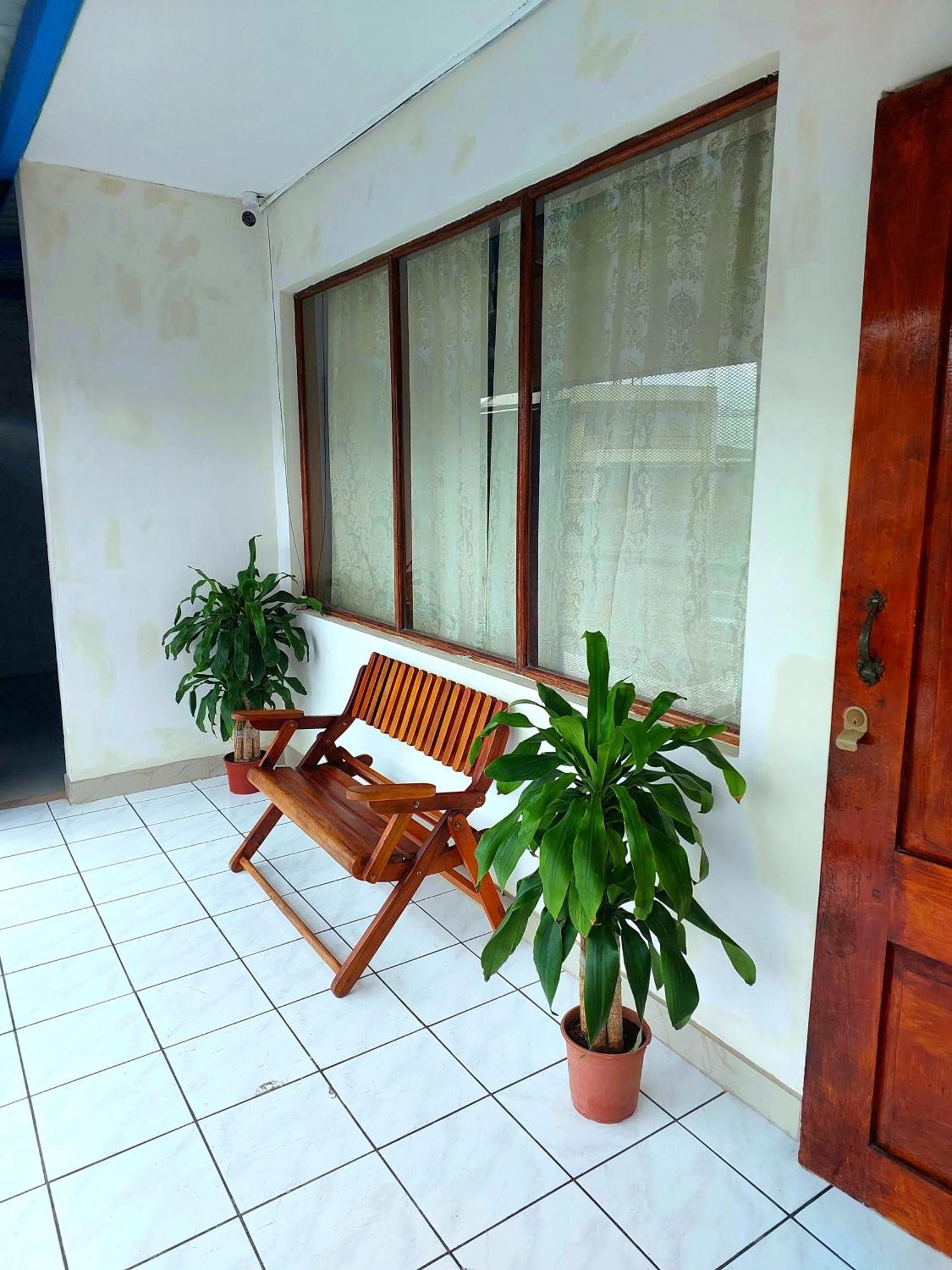 Casa Equipada En El Centro De Puntarenas Villa Bagian luar foto